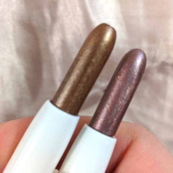3/$33 - BCBG Shimmer Sticks 2, Copper & Purple ( Limited Ed'n , BCBGeneration) - Picture 2 of 4